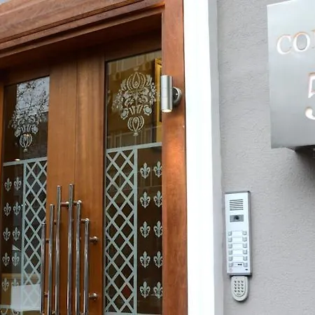 Collage Cihangir 55 Apartamento Istambul