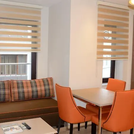 Apartamento Collage Cihangir 55 *